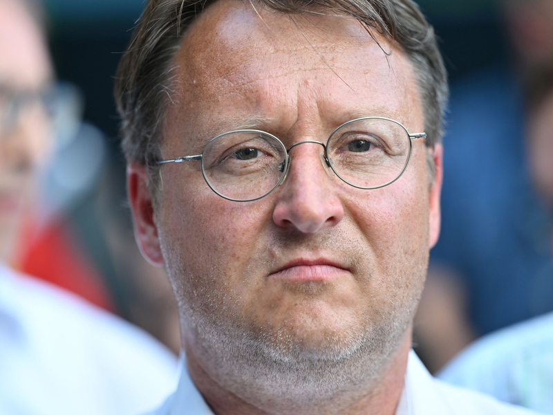 Der AfD-Politiker Robert Sesselmann ist neuer Landrat im Landkreis Sonneberg. - Foto: Martin Schutt/dpa