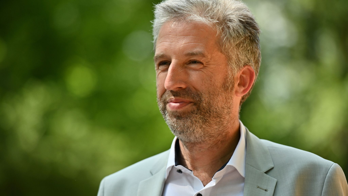 Nach einem Eklat rund um seine Verwendung des «N-Wortes» am Rande einer Migrationskonferenz verabschiedete sich Tübingens Oberbürgermeister Boris Palmer in eine Auszeit. Nun ist er wieder da. - Foto: Jan-Philipp Strobel/dpa