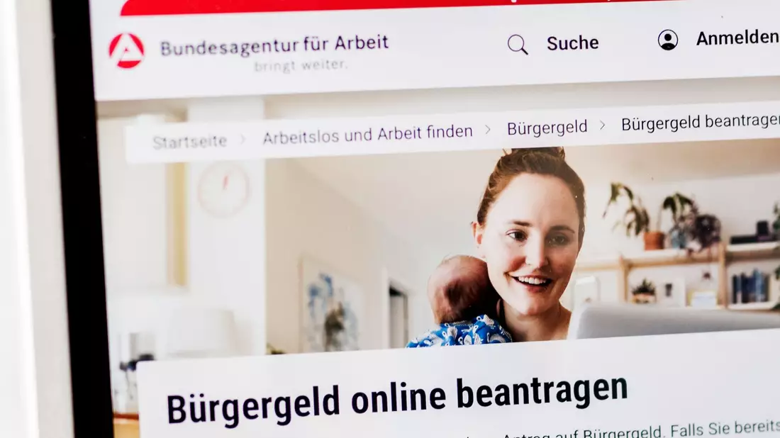 Die Regelsätze beim Bürgergeld sollen 2026 nicht steigen. (Archivbild) - Bild: Carsten Koall/dpa