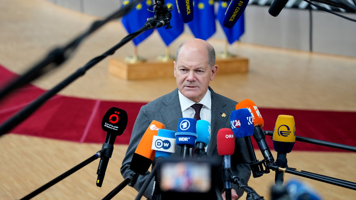 Bundeskanzerl Olaf Scholz wird heute in Brüssel erwartet. - Foto: Virginia Mayo/AP/dpa
