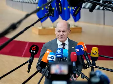 Bundeskanzler Olaf Scholz sieht einen möglichen Ansatz für die Einstufung der Revolutionsgarden als Terrororganisation. - Foto: Virginia Mayo/AP/dpa