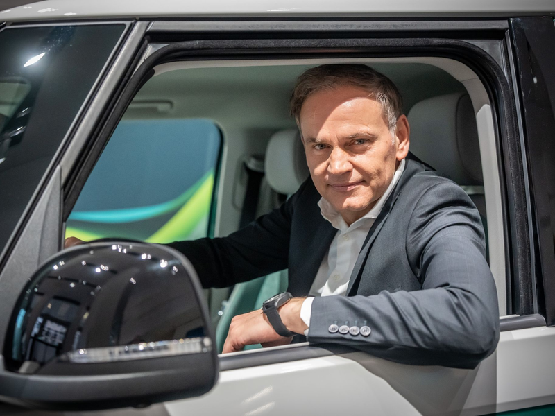 Oliver Blume hört als Porsche-Chef auf. (Archivbild) - Foto: Michael Kappeler/dpa