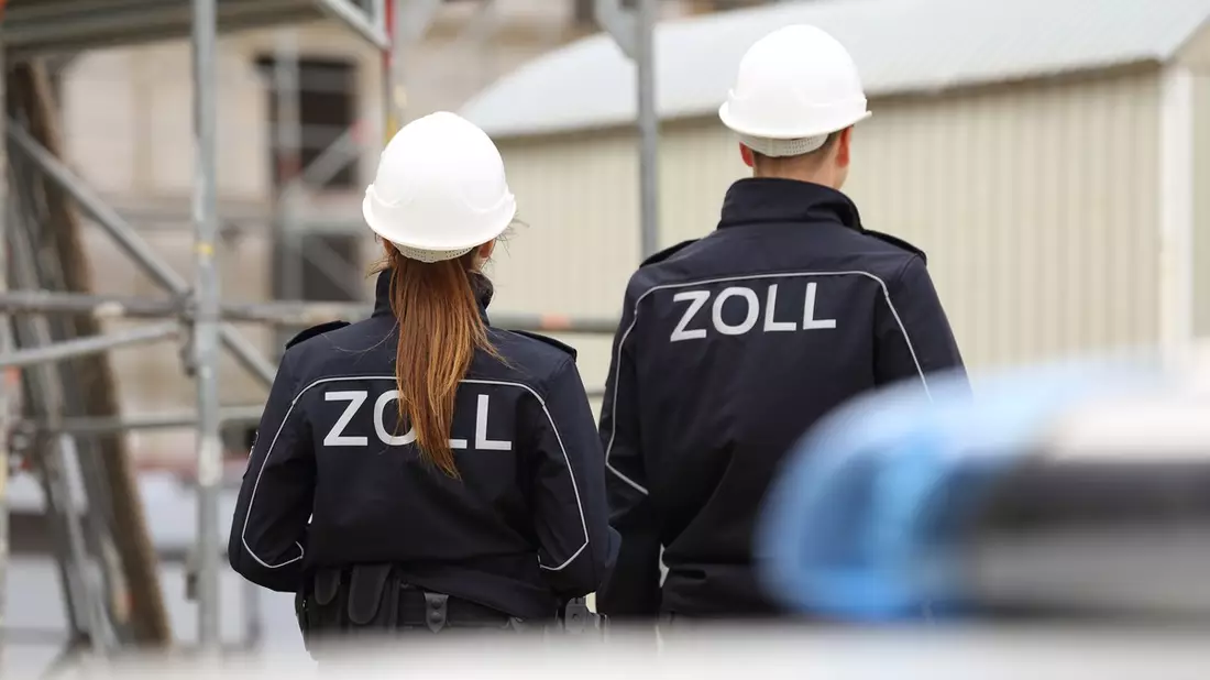HZA-KO: Koblenzer Zoll stellt Verstöße beim Glasfaserausbau fest - Bild: presseportal.de