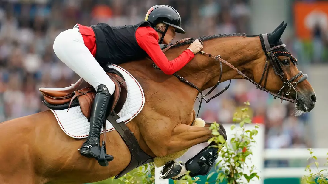 Jana Wargers hat für den ersten Heimsieg in einem wichtigen CHIO-Springen gesorgt - Bild: Uwe Anspach/dpa