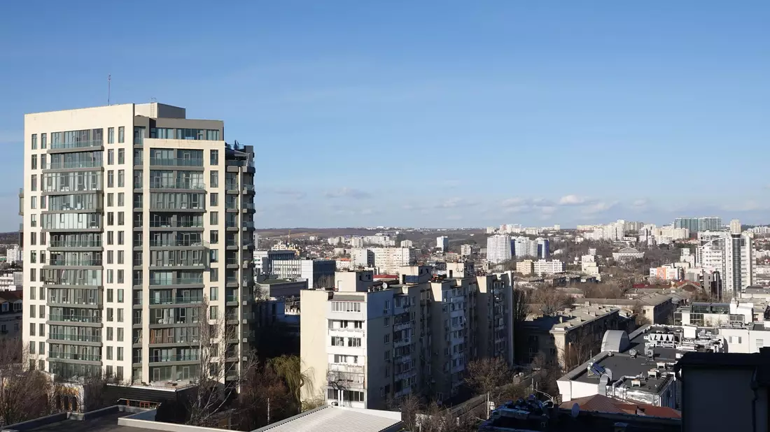 Blick auf das Zentrum von Chisinau. - Bild: Ulf Mauder/dpa