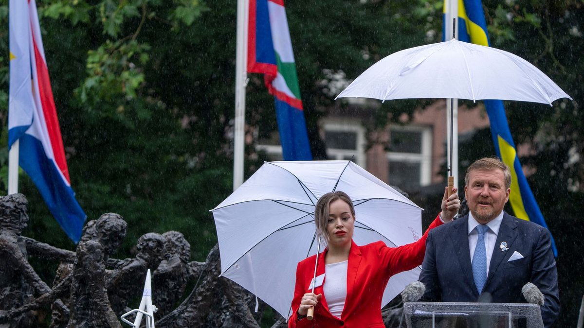 König Willem-Alexander entschuldigt sich für die Rolle des niederländischen Königshauses während der Sklaverei. - Foto: Peter Dejong/AP POOL/dpa
