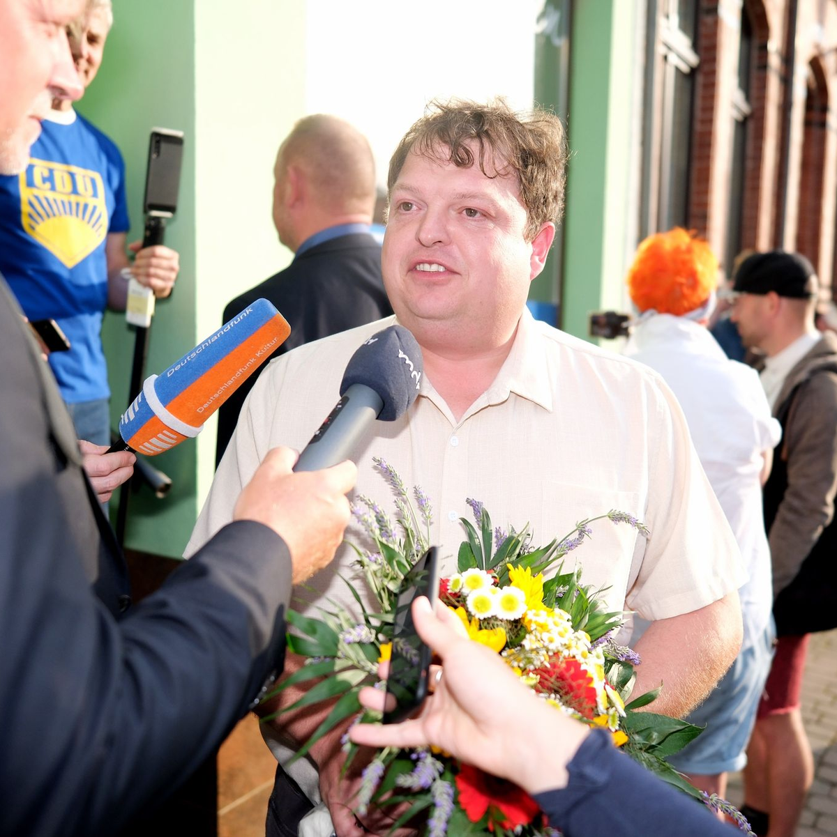 Der AfD-Landtagsabgeordnete Hannes Loth wird Bürgermeister in der Kleinstadt Raguhn-Jeßnitz. - Foto: Sebastian Willnow/dpa