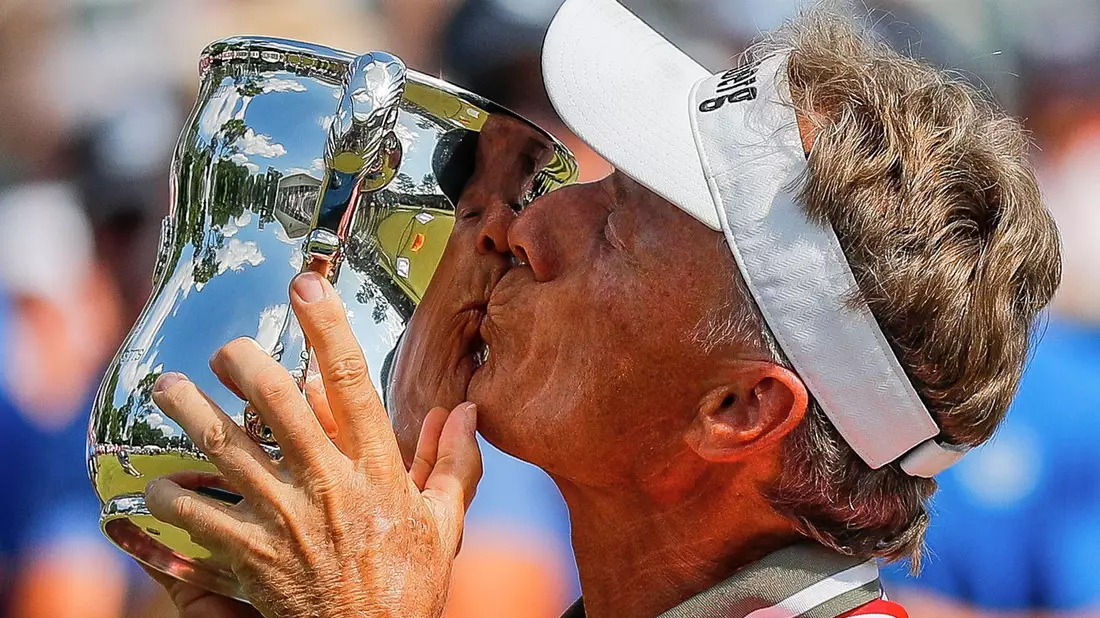 Titel Nummer 46: Bernhard Langer ist nun auf der US-Senioren-Tour der alleiniger Rekordhalter. - Bild: Tork Mason/The Post-Crescent via AP/dpa