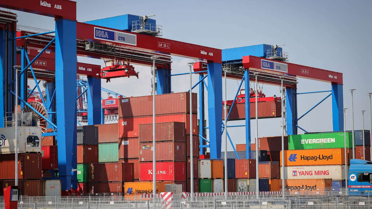 Größter Einzelmarkt für Waren «Made in Germany» waren mit 12,7 Milliarden Euro auch im Mai 2023 die USA. - Foto: Christian Charisius/dpa