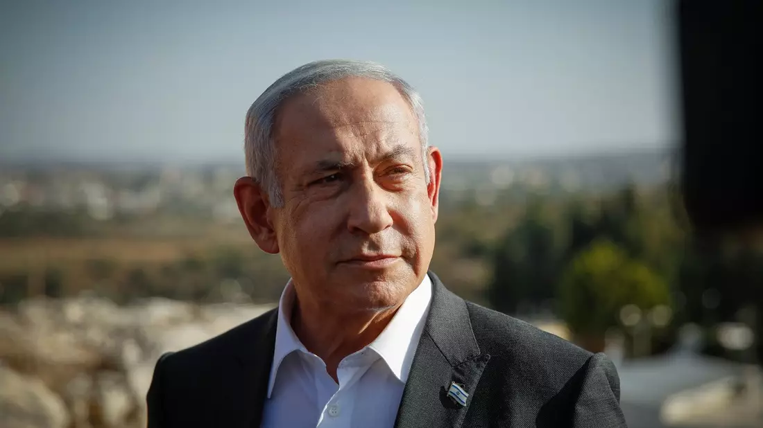 Israels Regierungschef Benjamin Netanjahu hat seinen Verteidigungsminister Joav Galant entlassen.(Archivfoto) - Bild: Shir Torem/POOL FLASH 90/AP/dpa
