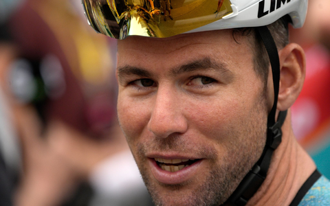Mark Cavendish will den Rekord von Eddy Merckx brechen. - Foto: Daniel Cole/AP/dpa