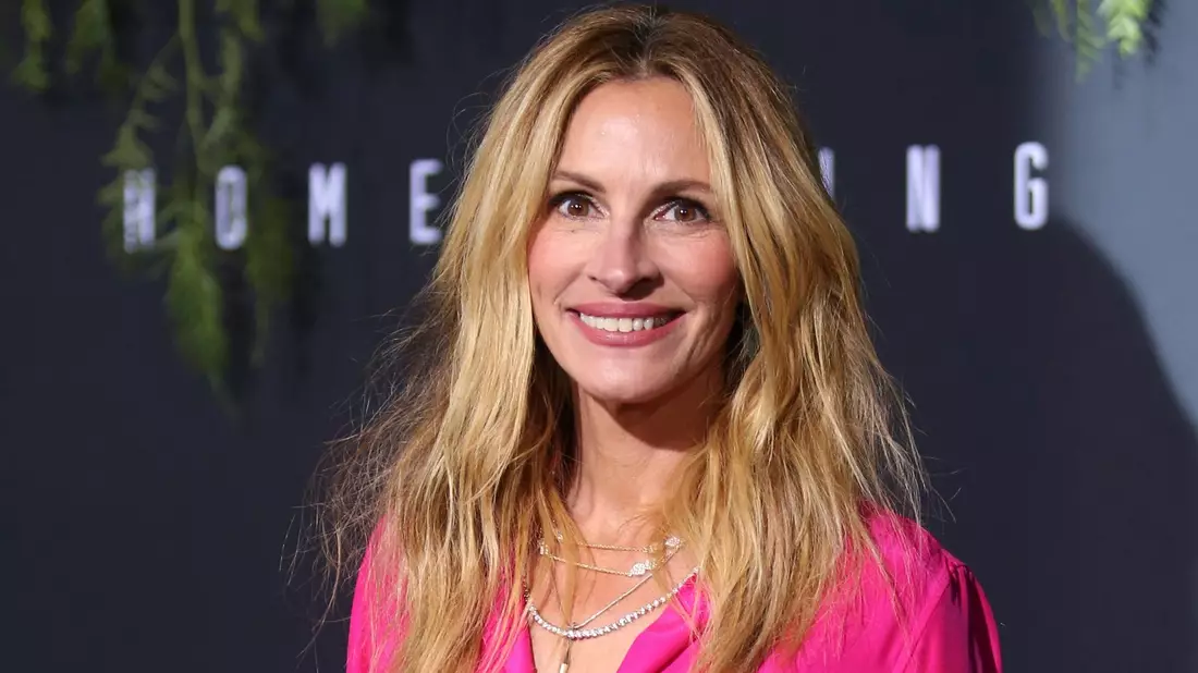 Schauspielerin Julia Roberts bei der  Premiere der TV-Serie «Homecoming» 2018. - Bild: Danny Moloshok/Invision/AP/dpa