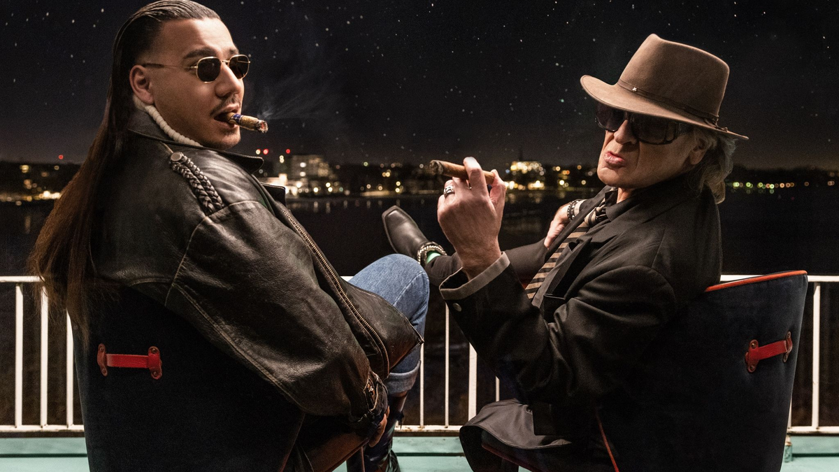 «Komet» von Udo Lindenberg und Apache 207 (l) ist ein Superhit. - Foto: Tine Acke/Warner Music/dpa