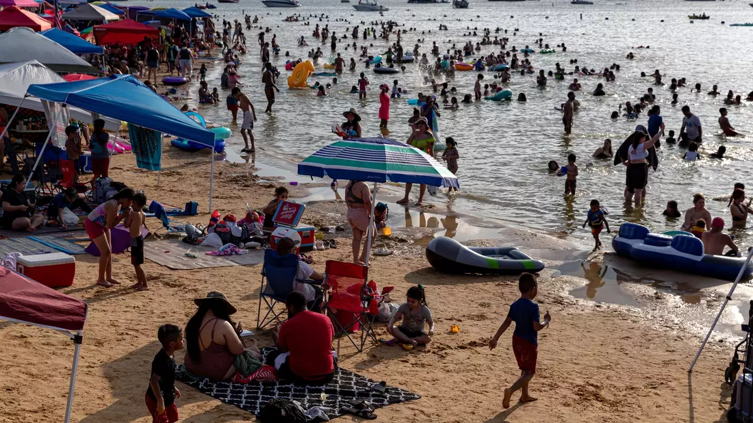 Sommerwetter in Texas. Der 4. Juli war laut US-Forschern der bisher heißeste  Tag weltweit. - Bild: Chris Rusanowsky/ZUMA Press Wire/dpa