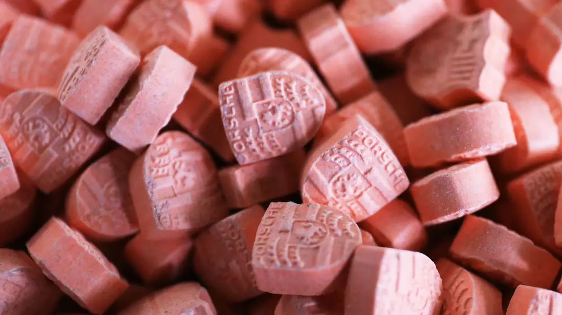 Ecstasy-Tabletten enthalten den Wirkstoff MDMA. - Bild: Oliver Berg/dpa