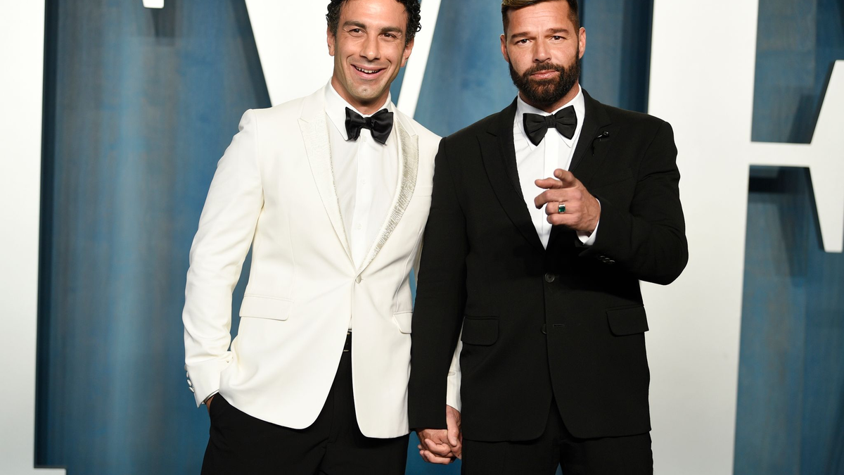 Ricky Martin (r) und Jwan Yosef bei der Vanity Fair Oscar Party (2022) - Foto: Evan Agostini/Invision/AP/dpa