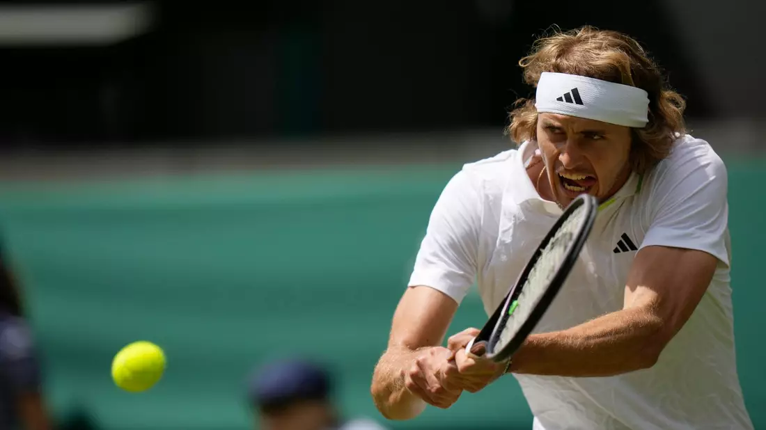 Alexander Zverev setzte sich in drei engen Sätzen gegen Gijs Brouwer durch. - Bild: Alastair Grant/AP