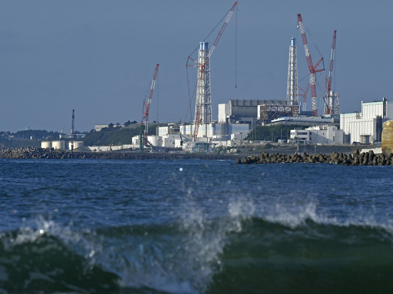 Das Kernkraftwerk Fukushima im japanischen Ort Futaba. - Foto: kyodo/dpa
