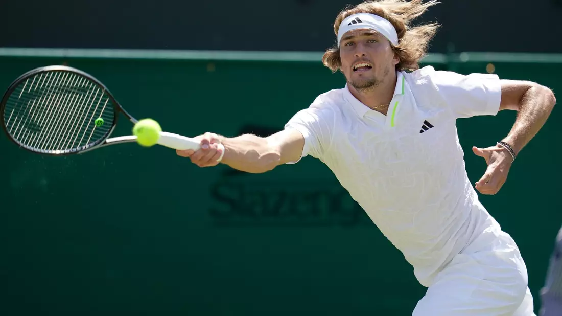 Steht in Wimbledon in Runde drei: Alexander Zverev. - Bild: Kin Cheung/AP