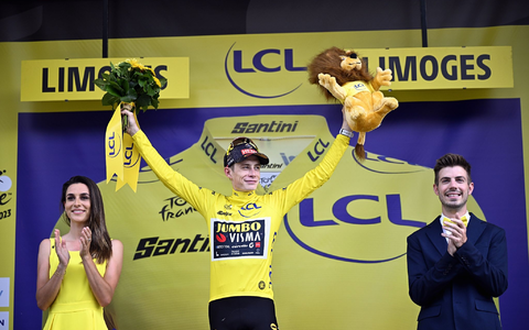 Der Däne Jonas Vingegaard steht vor seinem zweiten Sieg bei der Tour de France. - Foto: Jasper Jacobs/Belga/dpa