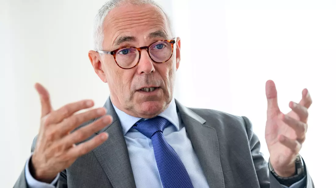 DIHK-Präsident Peter Adrian äußert sich zur Bedeutung Chinas als Handelspartner. - Bild: Bernd von Jutrczenka/dpa