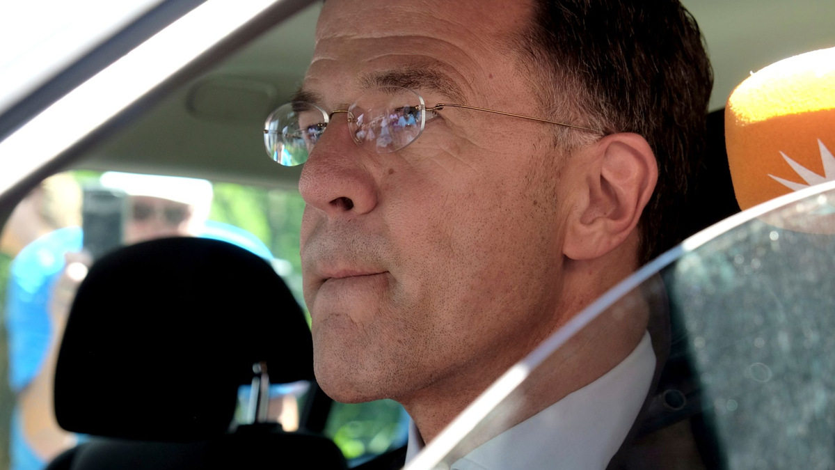 Will am Montag mit dem Parlament in Den Haag beraten: Ministerpräsident Mark Rutte. - Foto: Michael Corder/AP/dpa