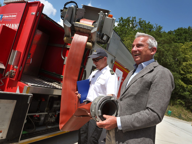 Baden-Württembergs Innenminister Thomas Strobl (CDU) bei einer Übung in Külsheim - Foto: Karl-Josef Hildenbrand/dpa