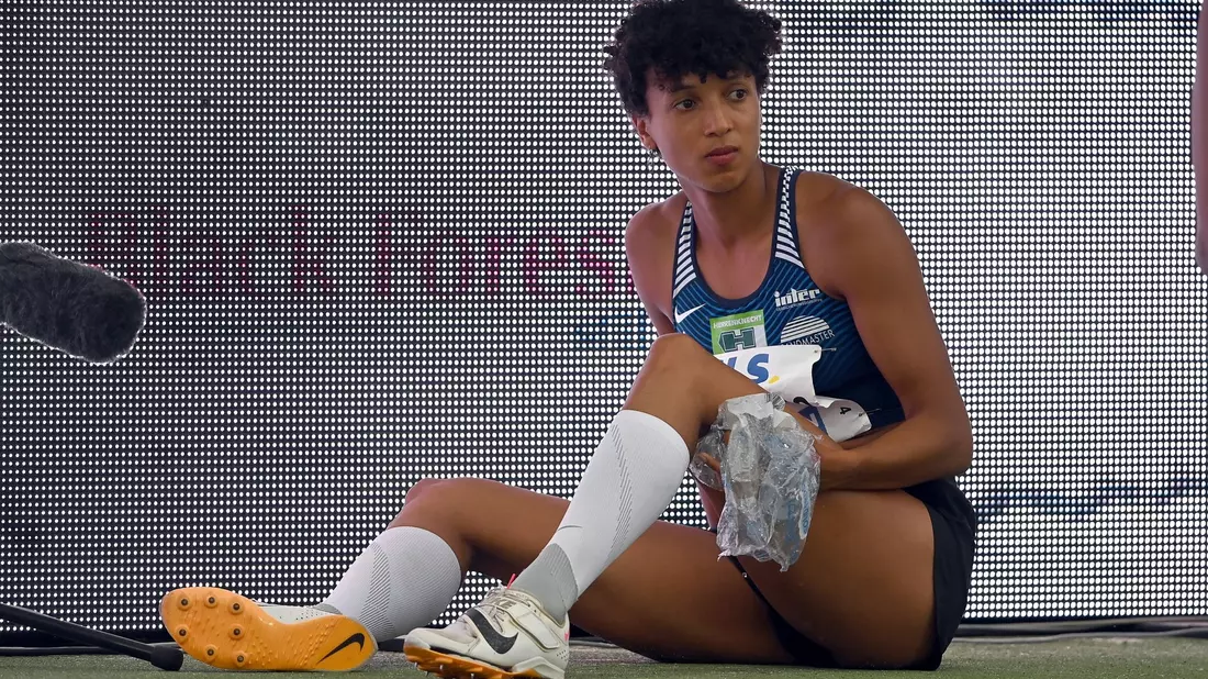 Olympiasiegerin Malaika Mihambo muss vor der WM pausieren. - Bild: Swen Pförtner/dpa