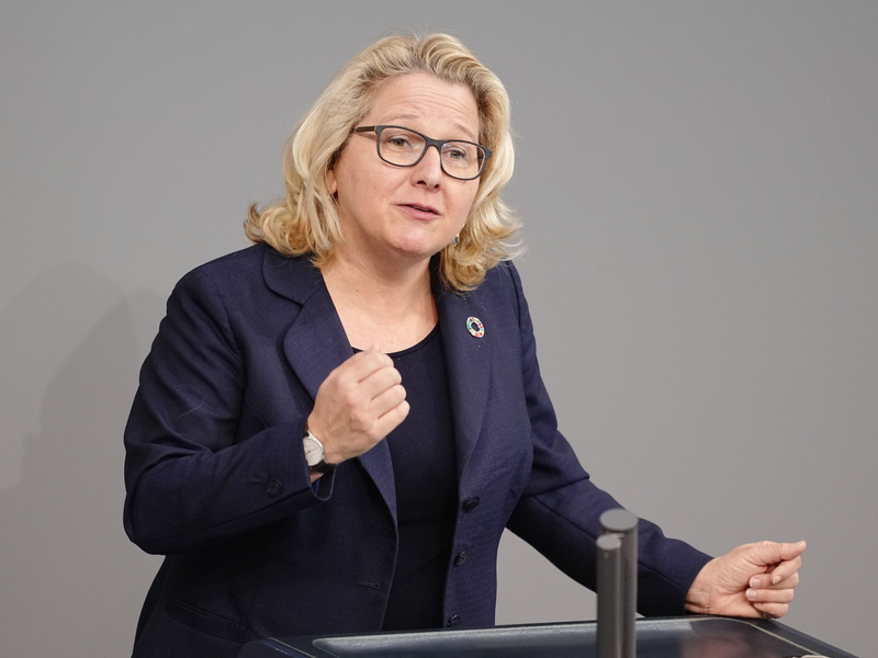 Entwicklungsministerin Svenja Schulze (SPD) möchte sich um die Bevölkerung in der Sahelzone kümmern. - Foto: Kay Nietfeld/dpa