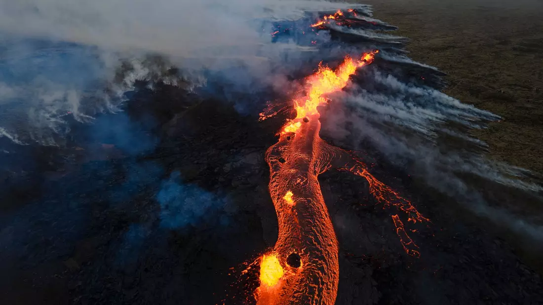 Der Litli-Hrútur befindet sich auf der dünn besiedelten Reykjanes-Halbinsel. - Bild: Ragnar Visage/RUV/dpa
