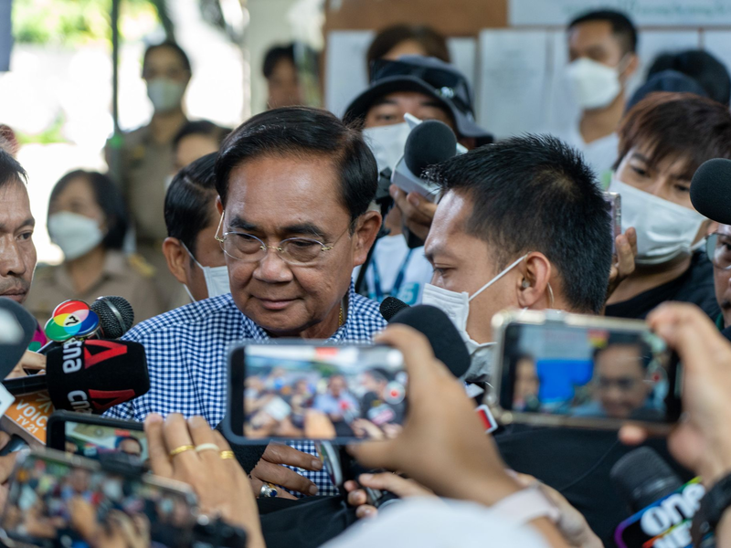 Thailands Premierminister Prayut Chan-o-cha zieht sich zurück. - Foto: Lin Hao/XinHua/dpa