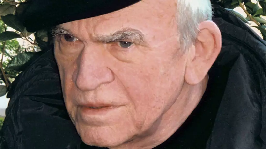Der Autor Milan Kundera starb im Alter von 94 Jahren. - Bild: epa efe/epa/dpa
