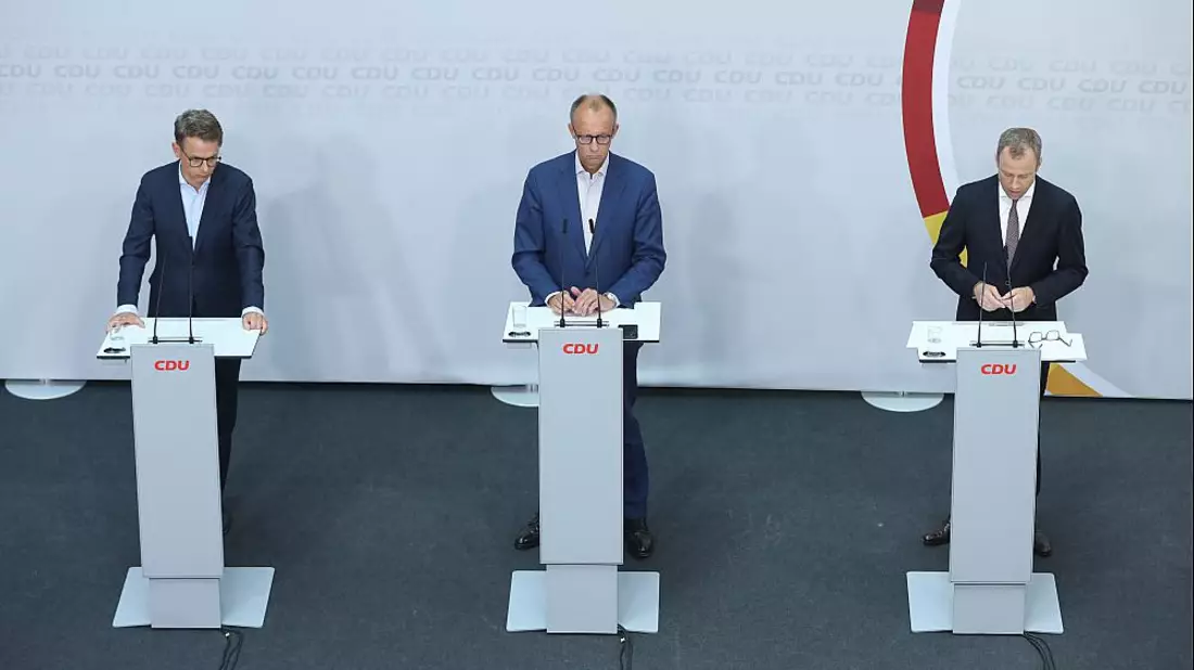 Carsten Linnemann, Friedrich Merz und Mario Czaja am 12.07.2023 - Bild: ?ber dts Nachrichtenagentur