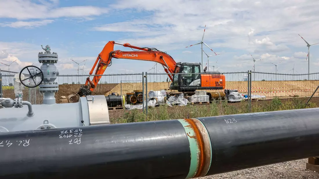 Rohre einer künftigen Wasserstoffleitung: Wasserstoff soll eine Schlüsselrolle beim klimafreundlichen Umbau der Wirtschaft spielen. - Bild: Jan Woitas/dpa