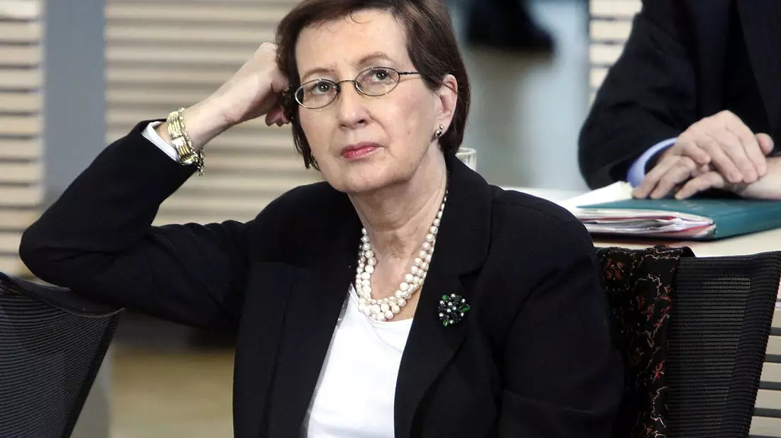 Heide Simonis - die streitbare Sozialdemokratin trug mit Gegnern und Parteifreunden viele Kämpfe aus. - Bild: Ulrich Perrey/dpa