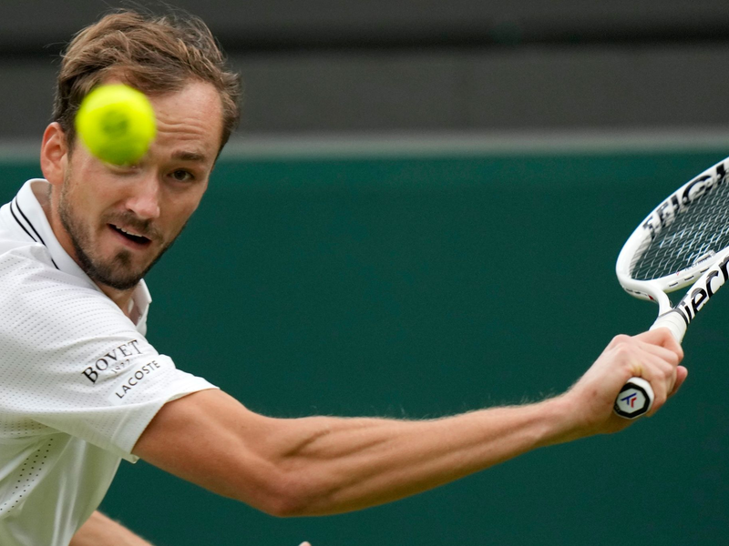 Daniil Medwedew hatte gegen Christopher Eubanks mehr Mühe als erwartet. - Foto: Alastair Grant/AP/dpa