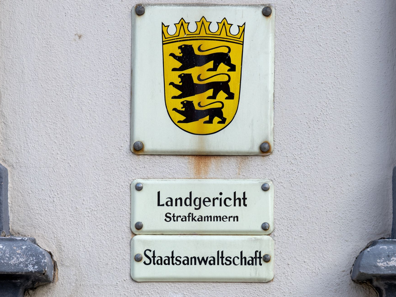 Vor dem Landgericht Ellwangen beginnt heute der Prozess gegen einen Jugendlichen, der eine 78-Jährige angegriffen haben soll, die daraufhin starb. - Foto: Stefan Puchner/dpa