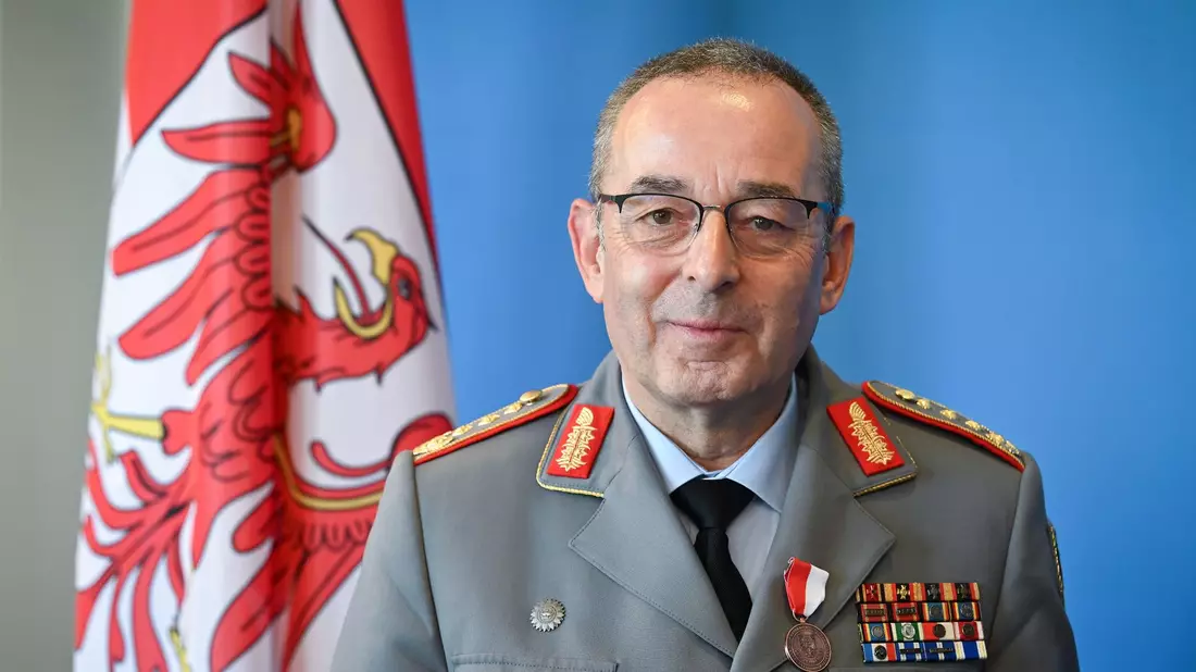 Generalinspekteur Carsten Breuer hat Pläne für die Bundeswehr. - Bild: Soeren Stache/dpa