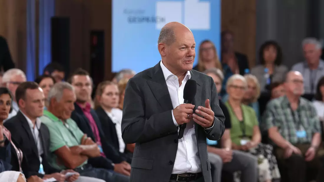 Laut Bundeskanzler Olaf Scholz will die AfD «alles verhindern, was nötig ist, dass Deutschland ein modernes Industrieland bleibt». - Bild: Karl-Josef Hildenbrand/dpa