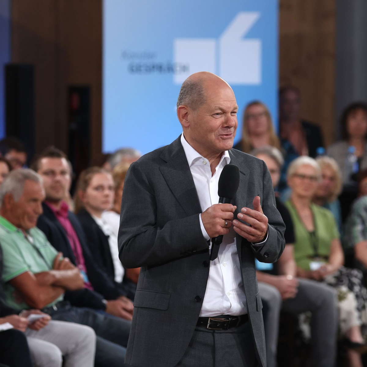 Laut Bundeskanzler Olaf Scholz will die AfD «alles verhindern, was nötig ist, dass Deutschland ein modernes Industrieland bleibt». - Foto: Karl-Josef Hildenbrand/dpa