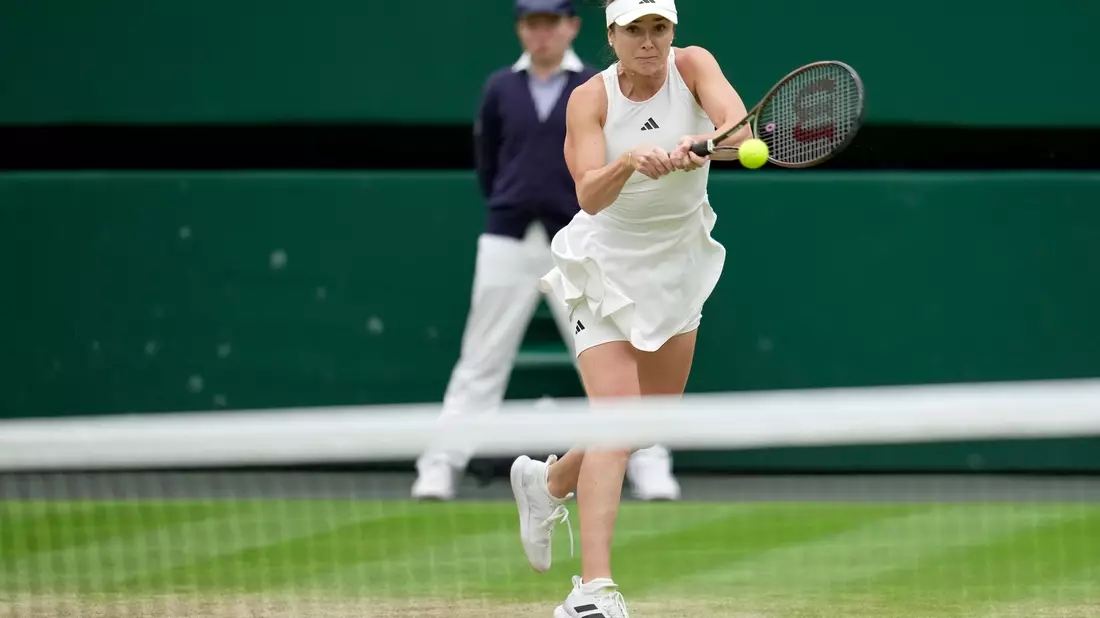 Musste ohne Wimbledon-Sieg aus England abreisen: Jelina Switolina. - Bild: Kin Cheung/AP/dpa