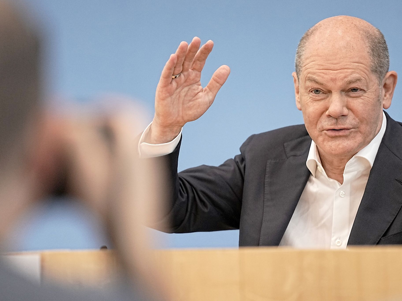 Die Bundesregierung äußert sich nun etwas klarer als bisher zum US-Vorgehen gegen Venezuela. - Foto: Michael Kappeler/dpa