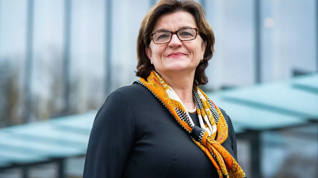 Verena Göppert warnt vor «massiven Steuerausfällen» bei der Gewerbesteuer. - Bild: Guido Kirchner/dpa