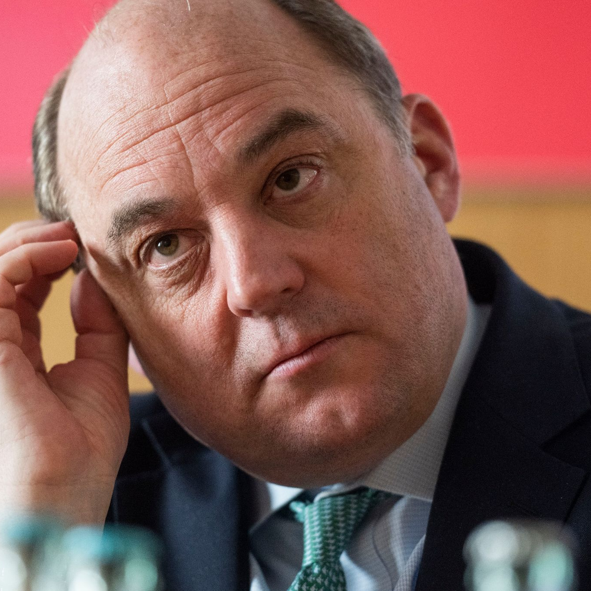 Medienberichten zufolge erwägt der britische Verteidigungsminister Ben Wallace, sein Amt im Herbst abzugeben und womöglich ganz aus der Politik auszuscheiden. - Foto: Christophe Gateau/dpa