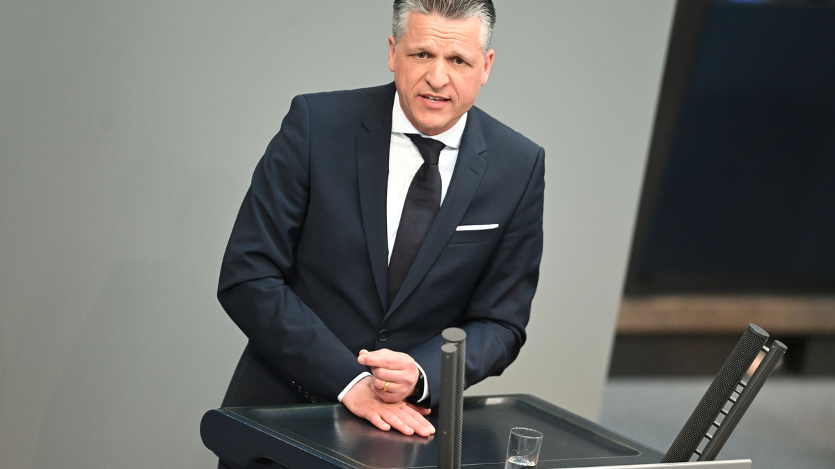 «Wer zu alt, zu schwach, zu arm oder zu krank ist, ist chancenlos»: Thorsten Frei (CDU). - Foto: Julian Weber/dpa