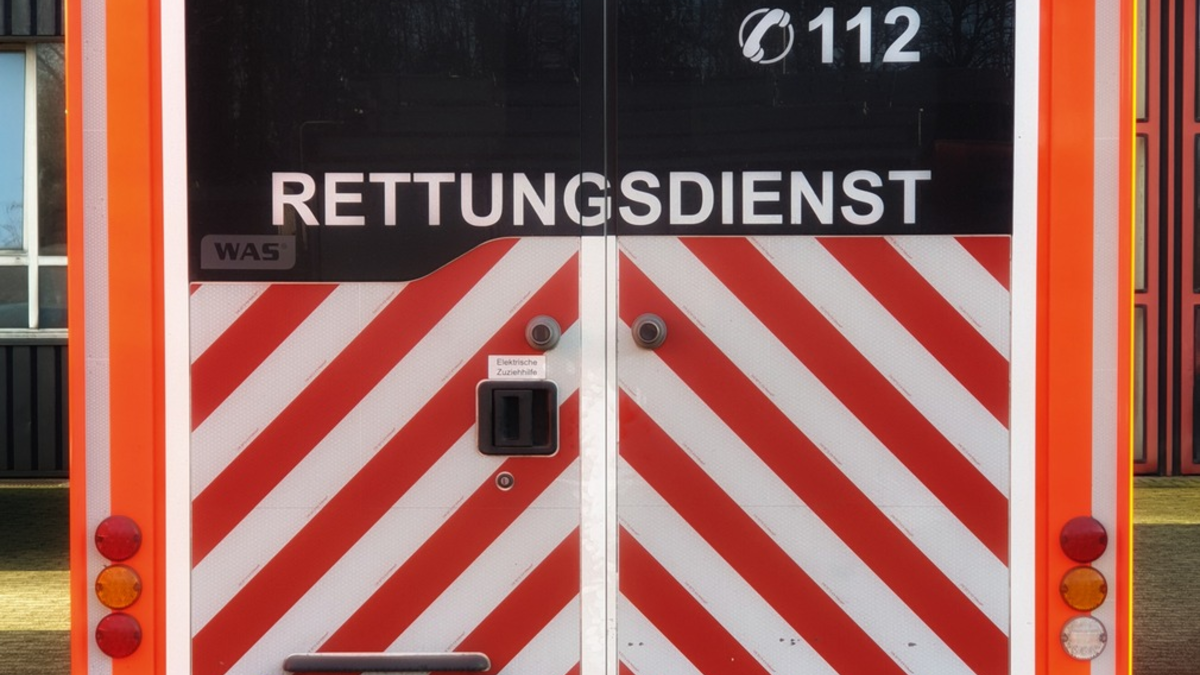 FW-OB: Verkehrsunfall mit sechs Verletzten auf der Osterfelder Straße - Foto: presseportal.de