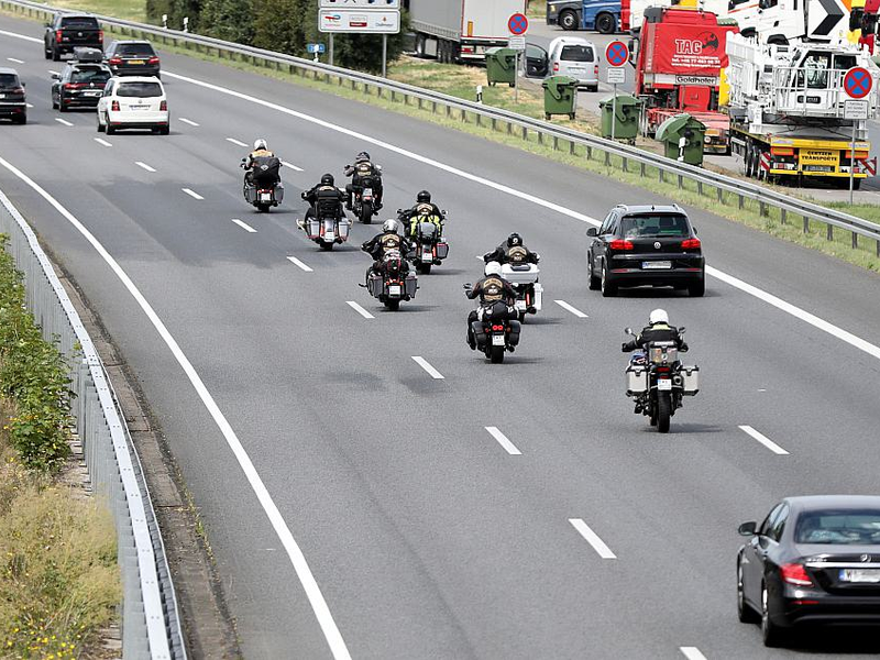 Harley-Fahrer auf der Autobahn am 15.07.2023 - Foto: ?ber dts Nachrichtenagentur