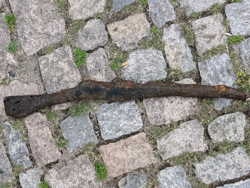 LKA-HE: Koordinierter Schlag gegen Drogen- und Waffenhändler. Mehrere Mitglieder zweier deutschlandweit agierender Tätergruppierungen aus dem Bereich der Organisierten Kriminalität festgenommen. - Foto: presseportal.de