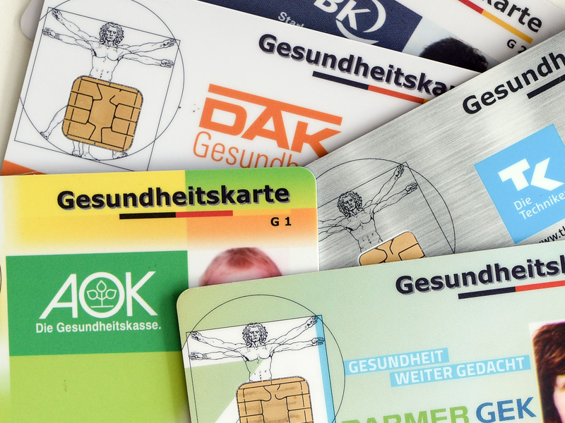 Die Krankenversicherung wird immer teurer. - Foto: Jens Kalaene/dpa-Zentralbild/dpa