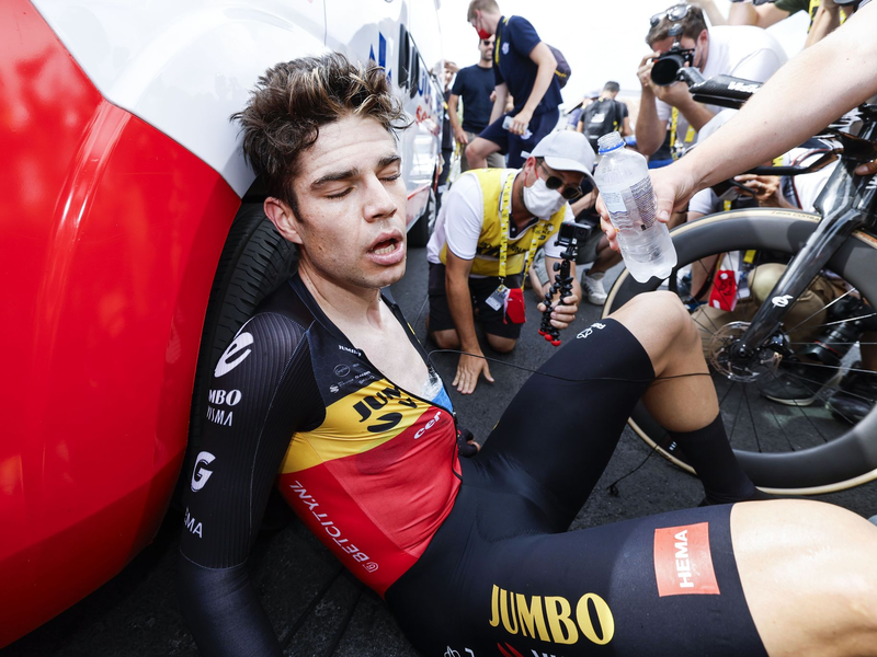 Steigt bei der Tour de France vorzeitig aus: Wout van Aert. - Foto: Pool Corvos Tim Van Wichelen/Belga/dpa